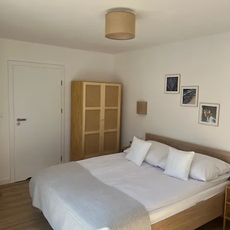 Sportowa 10 게스트하우스