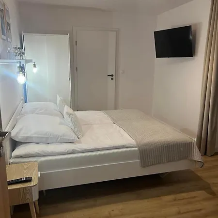 Guest house Sportowa 10