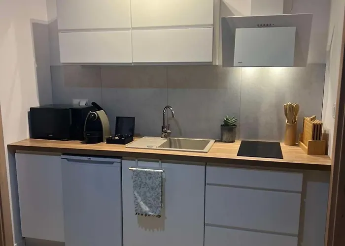 Sportowa 10 3* Ястарня